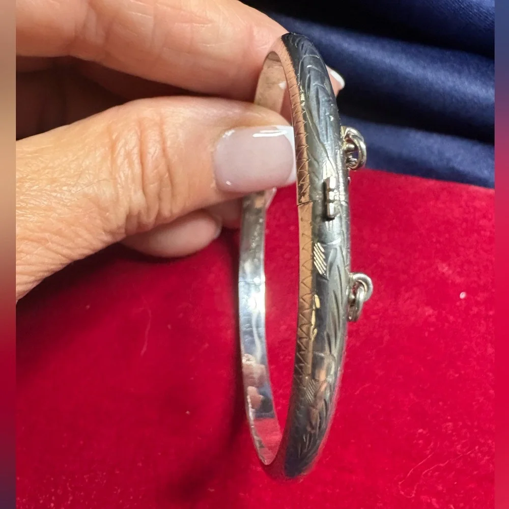 Bangle*925 Sterling Silver Bracelet w/Safety Clasp Size 7